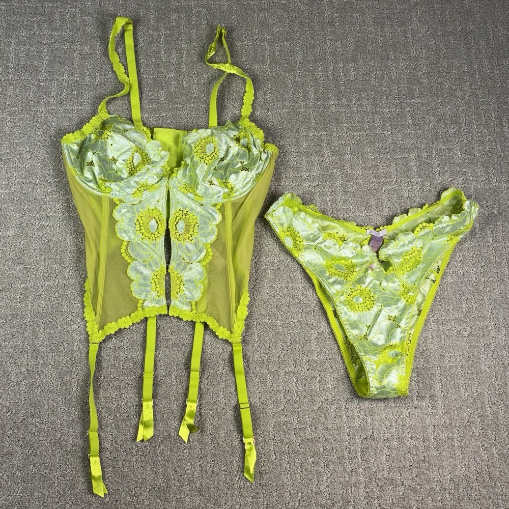 Savage X Fenty Perfect Poppies Embroidered Lingerie Set Sz 1X Lime Garter Rihana